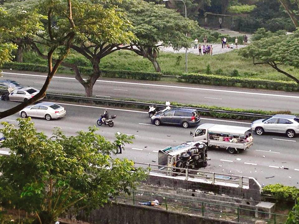 1002138_536973503038714_193210643_n