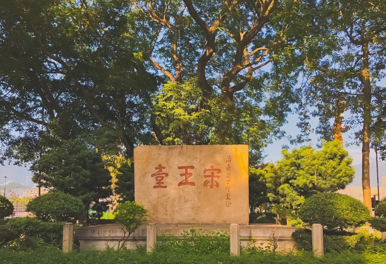 583FC66B-C12E-49F5-A324-F969756EE356